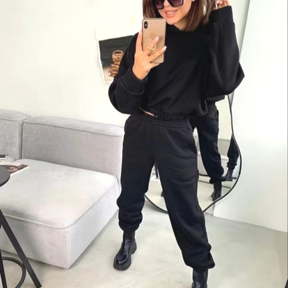 Ladies Black Two-Piece Joggers  Set sz xl